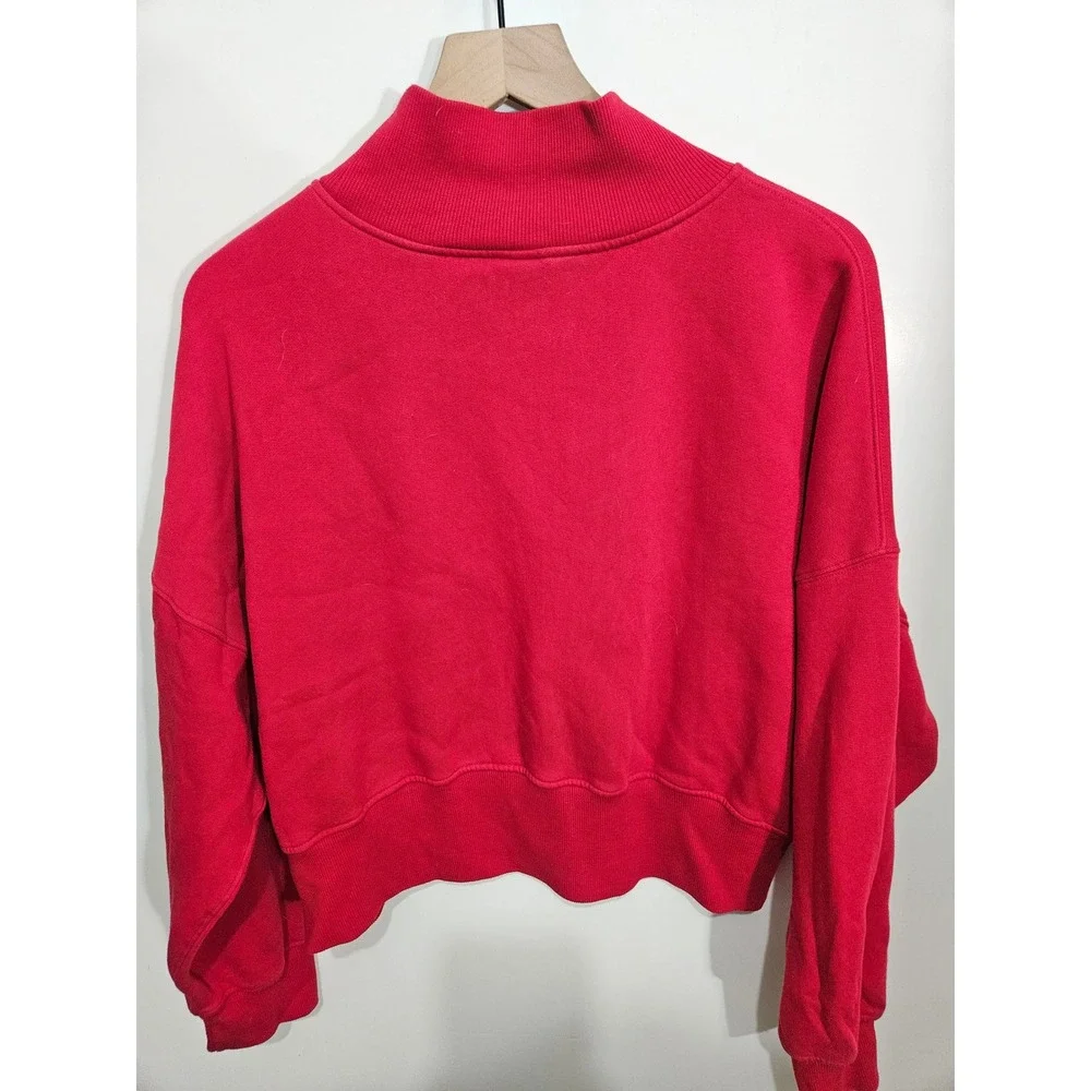 Wild Fable Red Apres Ski Club Mock Neck Cropped Sweatshirt Pullover Large - Picture 7 of 7